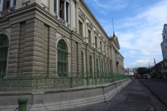 1ra. Avenida Sur - Palacio Nacional